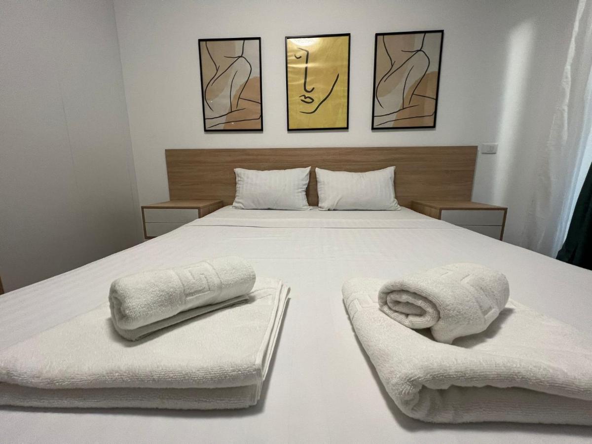 Perfect Host Palas Centru Leilighet Iasi Eksteriør bilde